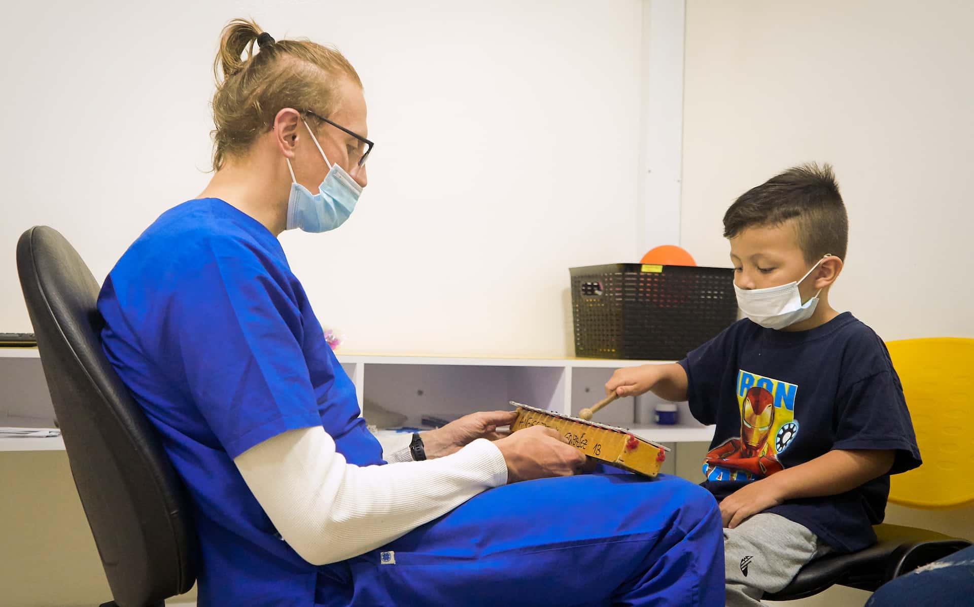 Tratamiento integral para niños en Fundación Surcos